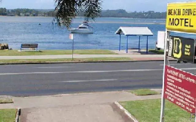 Beach Drive Motel