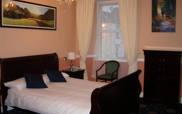 Cahir House Hotel