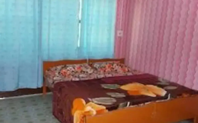 OYO 4610 Hotel Lake Resort