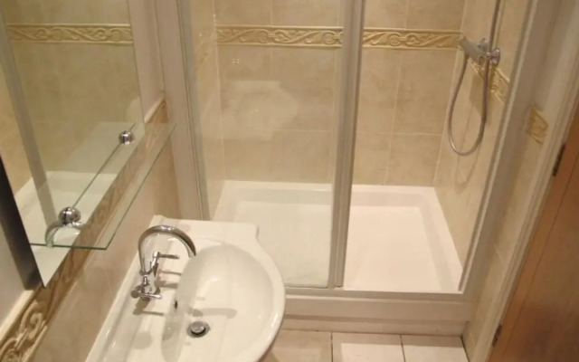 Flat 22 Burlington Mansions