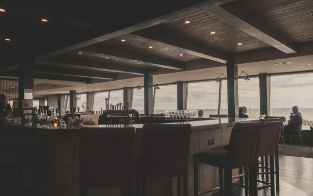 Ramada Jordan/Beacon Harbourside Resort