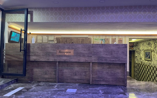 Ozgur Hotel Isiklar