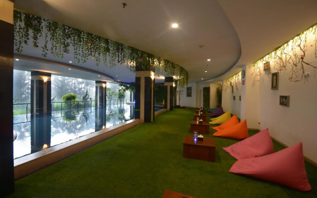 Grand Savero Hotel