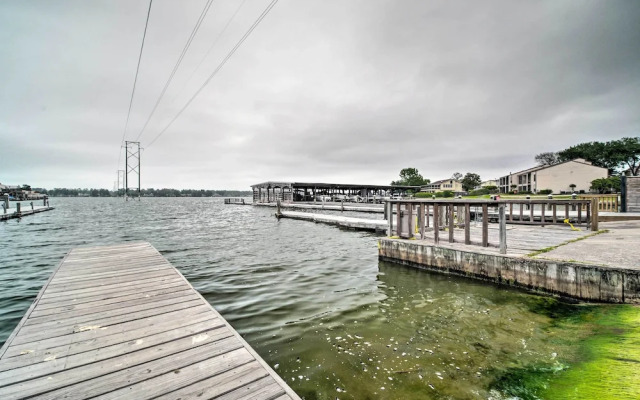 Paddleboards, Life Vests: Lake Conroe Getaway!