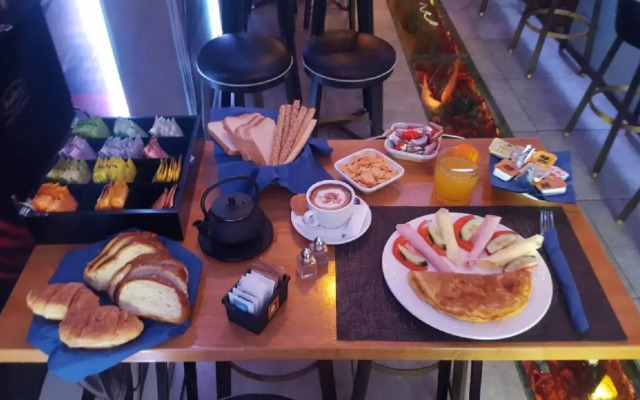 Hotel Lux