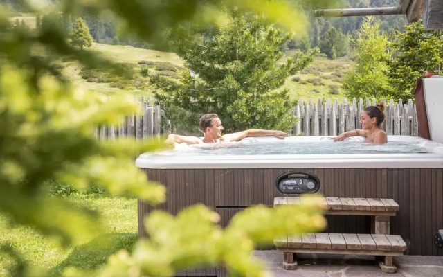 Berghotel Jochgrimm - Your hoome in the Dolomites