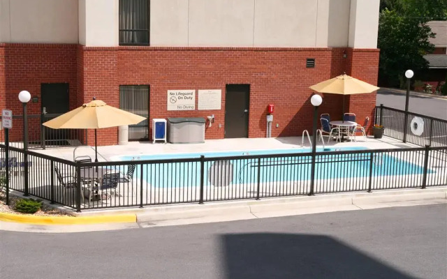 Hampton Inn Martinsburg South-Inwood