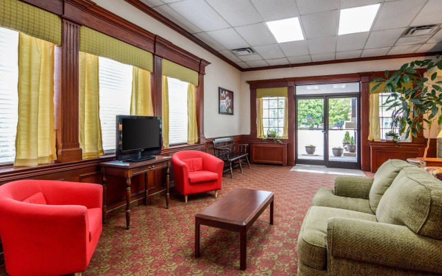 Baymont by Wyndham Front Royal Near Shenandoah National Park