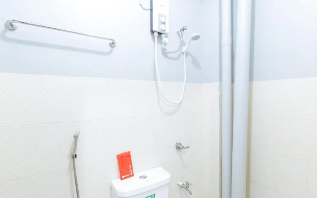 CMJ Apartment by RedDoorz
