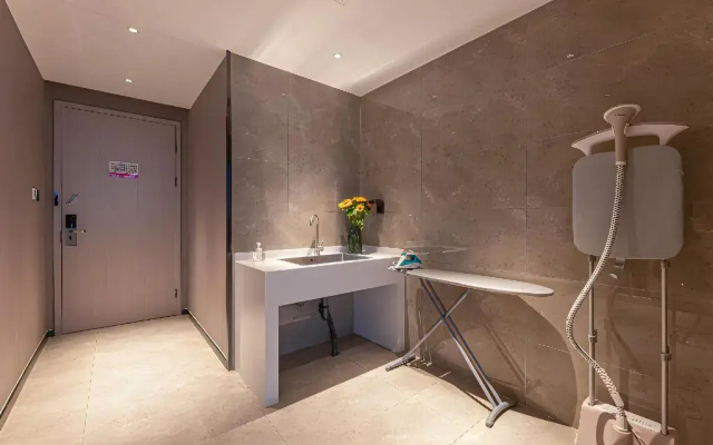Echarm Hotel (Shaoxing Keqiao Town Wanda International Exhibition Center)