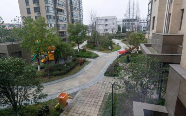 Yanzhoufu Apartment Hotel