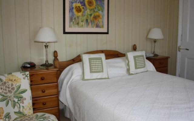 Woodlands Country House