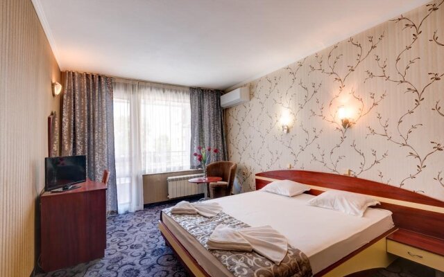 Hotel Prestige