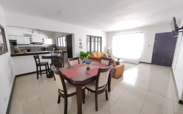 Hotel Boutique CasAguacate