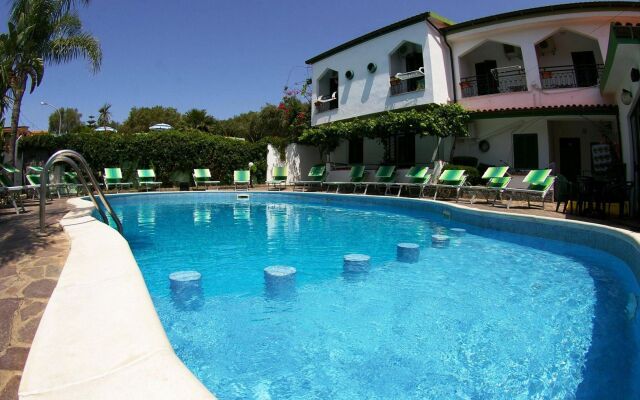 Hotel Marinella