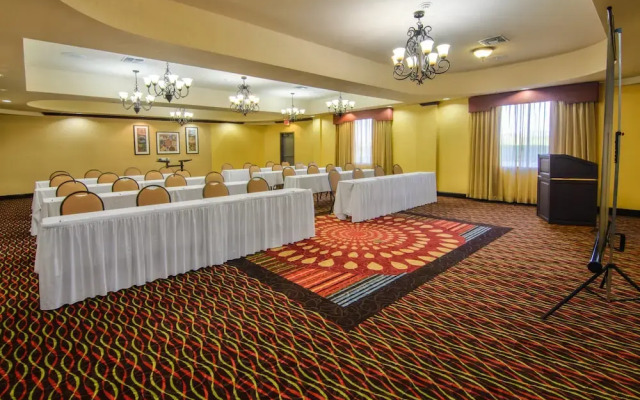 Holiday Inn Express Hotel Suites Terrell