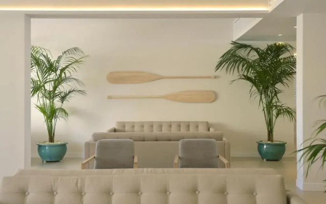 Sandra Hotel Apts