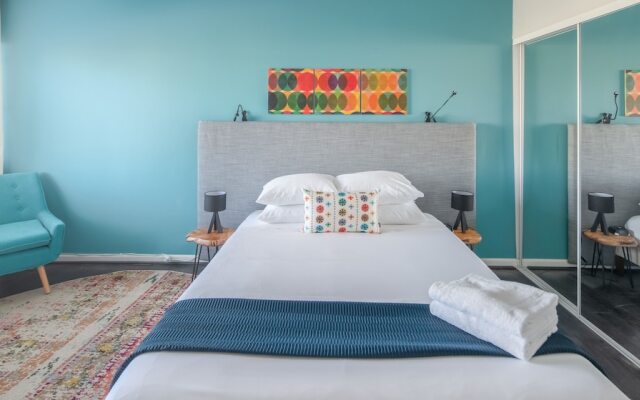 1BR near Fashion Square by WanderJaunt