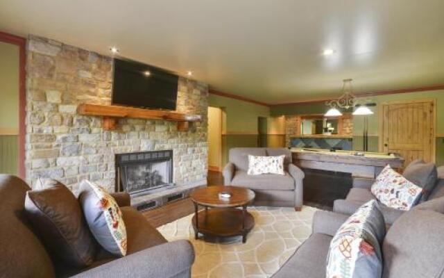 Mossy Brook Lodge Home