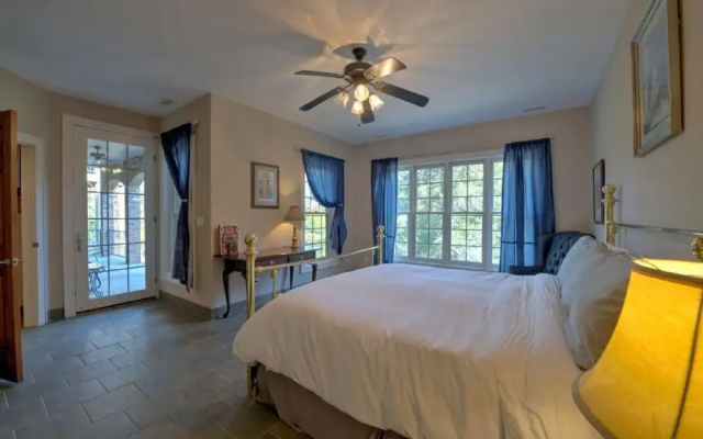 Lake Serenity - 6 Br Home