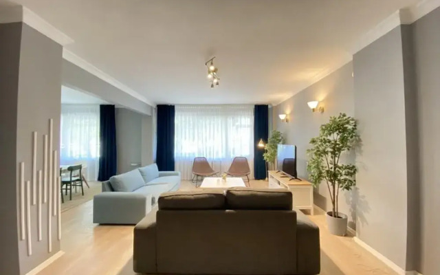 Missafir Stylish Flat Near Shopping Malls in Sisli