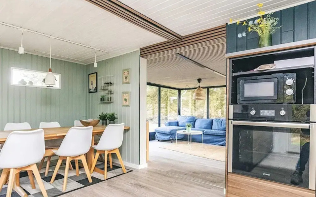 4 Star Holiday Home in Hals