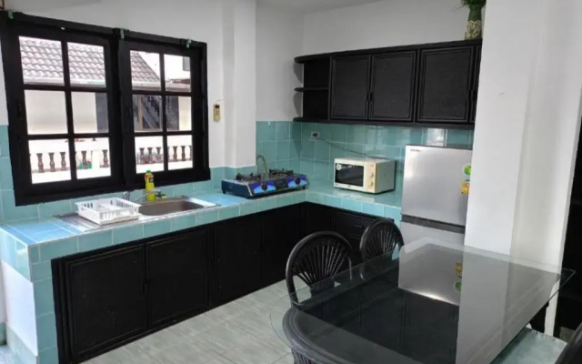 Patong Sunbeach Mansion