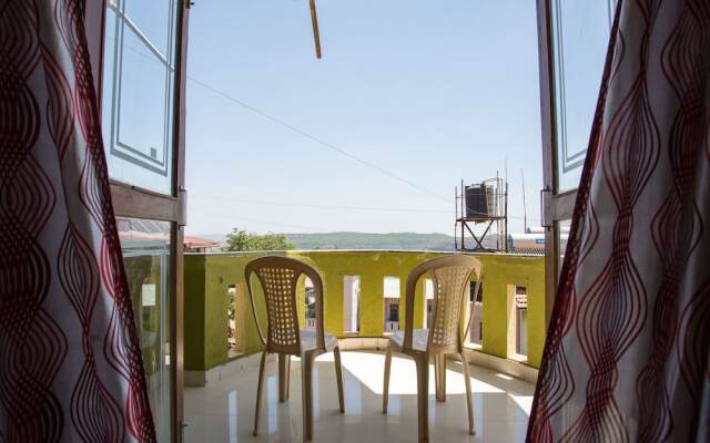 OYO 12938 Hotel Matoshree