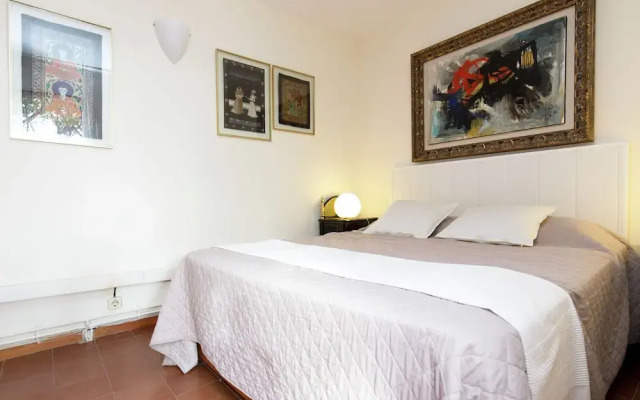 Spacious Apartment in Platja Daro With Terrace