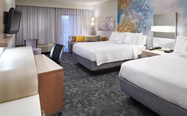 Courtyard by Marriott Cincinnati-Covington