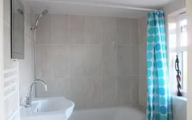 Jing's Loft Converted Studio