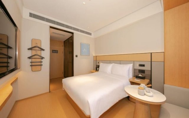 Ji Hotel(Beijing Wanda Taiwan Street store&Shijing