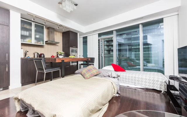 AOC Suites - Luxury Condo - City View
