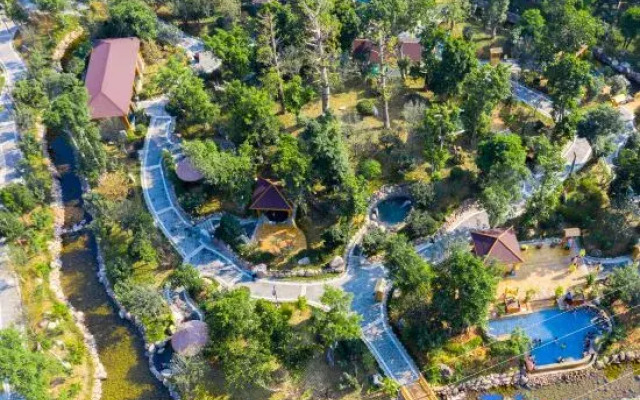 Yuankun Hot Spring Hotel