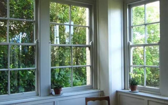 The Cecil Guesthouse