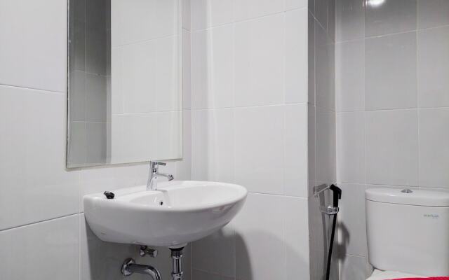 Vibrant And Nice Studio At Casa De Parco Apartment