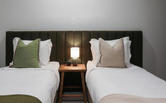 Sea Dunes Luxury Apartments – Guest Rooms – Adelaide