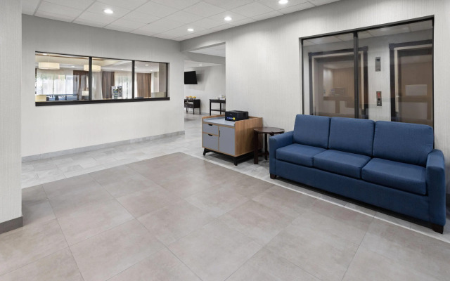 Wingate by Wyndham Buckhannon