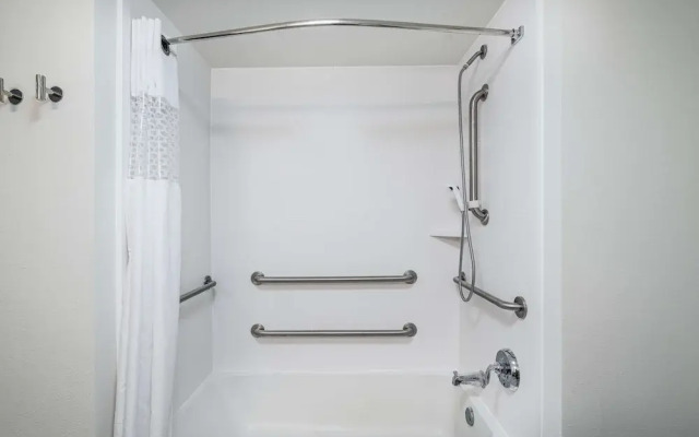 Hampton Inn & Suites Opelika - I-85 - Auburn Area