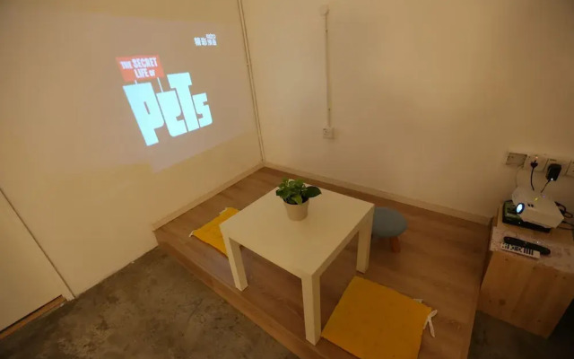 The Gatherings Place - Hostel