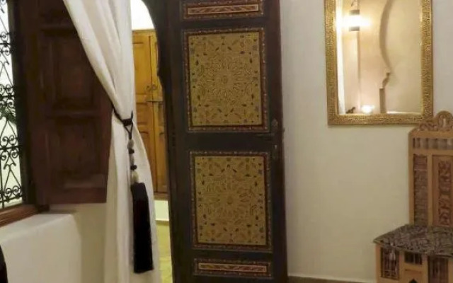 Riad La Douiria