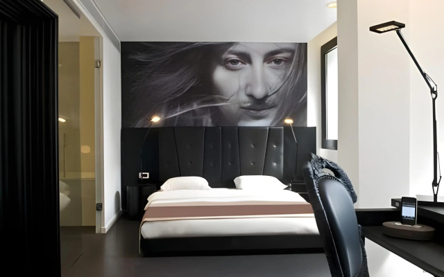 B-aparthotel Regent