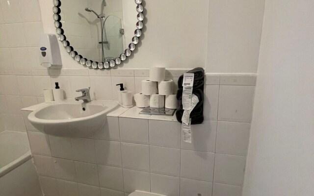 Captivating 2-bed Apartment in London