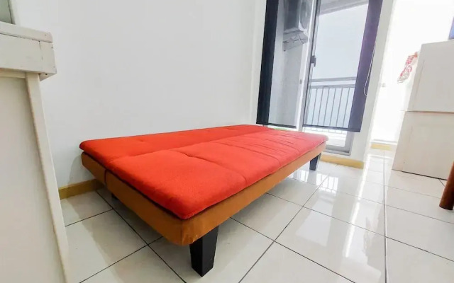 Cozy Stay Studio Apartment At M-Town Residence