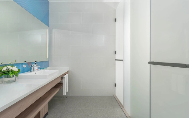Holiday Inn Express Yinchuan Yuehai by IHG
