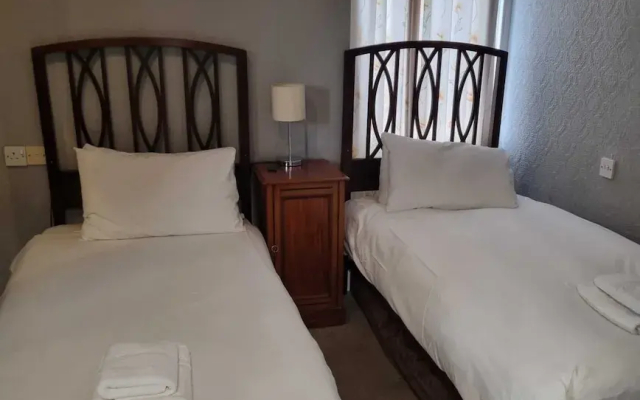 OYO The Station Hotel Penrith