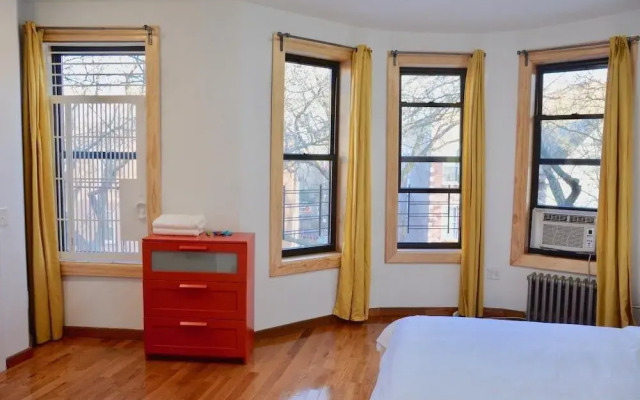 The Topping Three-Bedroom Apartment