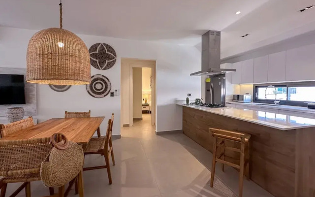 Luxury 2 Bedroom Apartment