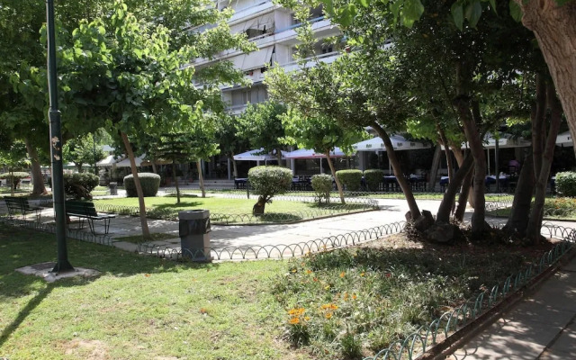 Ariadni s Athenian Apartment
