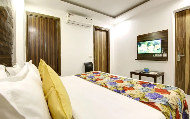 Airport Hotel Chanakya